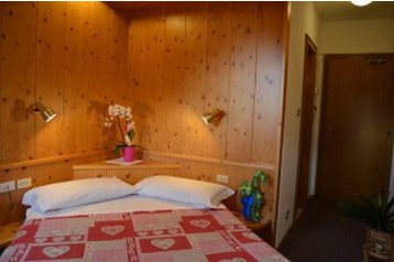 Италия Hotel Campitello di Fassa, Екстериор